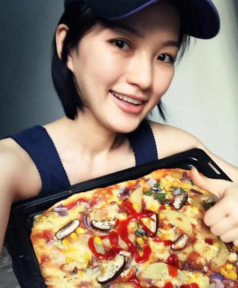 丁丁生活照 丁丁高清写真_丁丁高清剧照