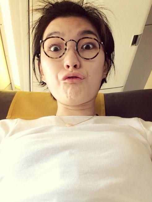 丁丁生活照 丁丁高清写真_丁丁高清剧照