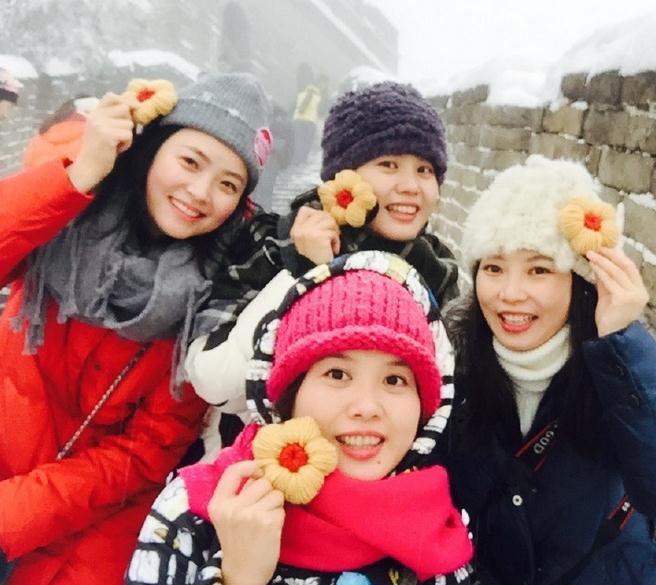 彭婧与人合照 彭婧高清写真_彭婧高清剧照