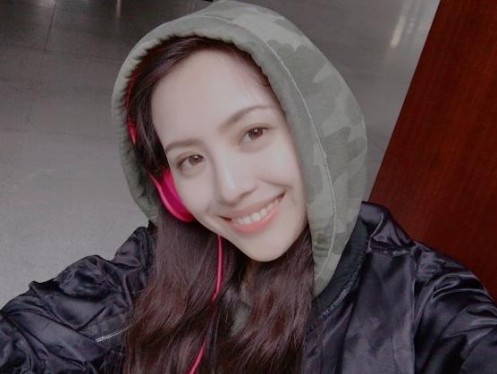 罗秋韵生活照 罗秋韵高清写真_罗秋韵高清剧照