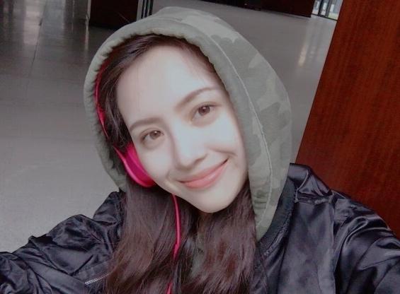 罗秋韵生活照 罗秋韵高清写真_罗秋韵高清剧照