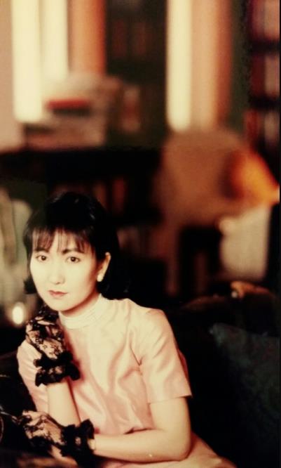 陈美琪优雅气质写真 陈美琪高清写真_陈美琪高清剧照