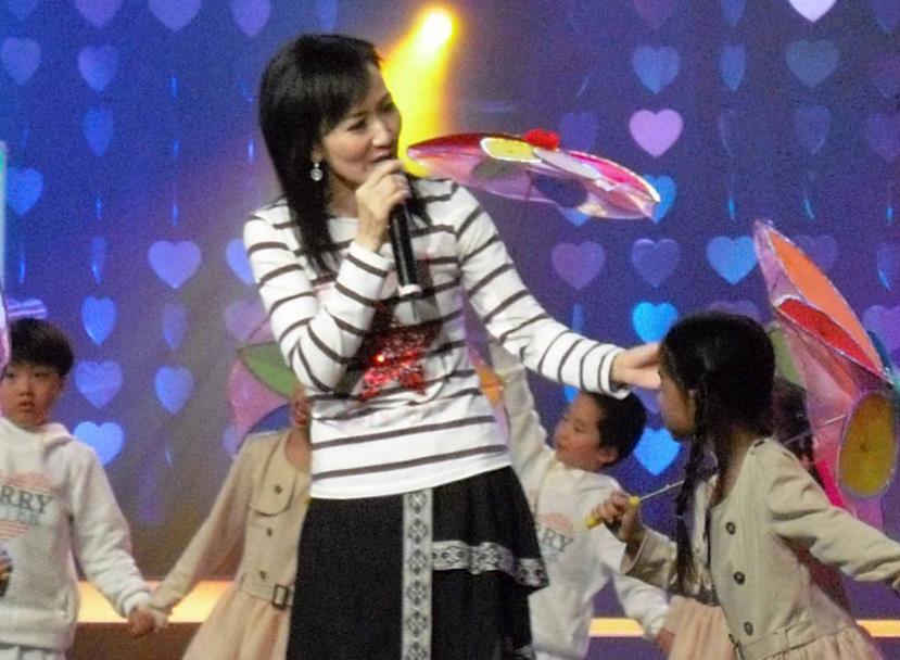 陈美琪综艺表演照 陈美琪高清写真_陈美琪高清剧照