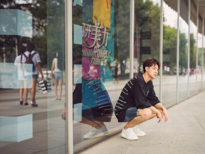 姜彭微博配图写真 姜彭高清写真_姜彭高清剧照