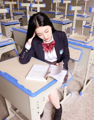 金尤美《老师晚上好》剧照写真 金尤美高清写真_金尤美高清剧照