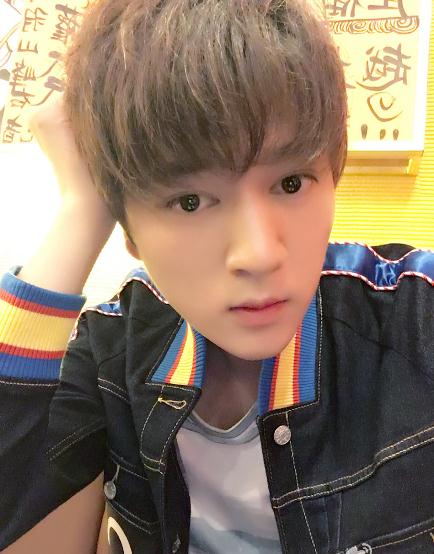 文卓自拍写真 文卓高清写真_文卓高清剧照
