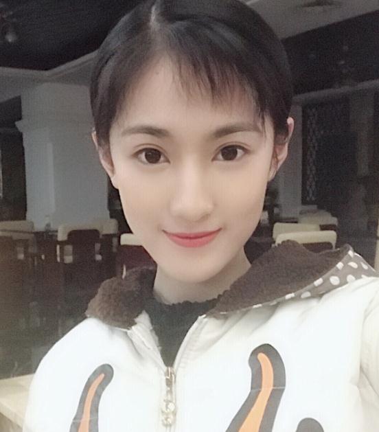 黄诗佳生活照 黄诗佳高清写真_黄诗佳高清剧照