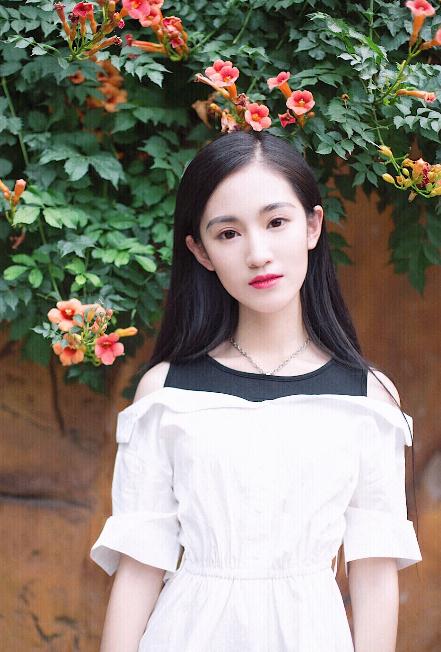 黄诗佳写真 黄诗佳高清写真_黄诗佳高清剧照