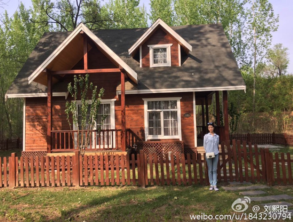 刘熙阳街拍写真 刘熙阳高清写真_刘熙阳高清剧照