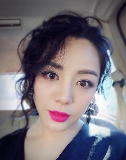 杨紫嫣生活照 杨紫嫣高清写真_杨紫嫣高清剧照