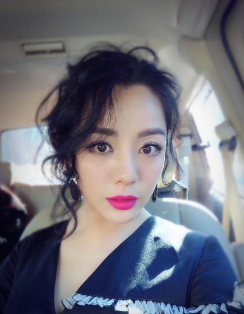 杨紫嫣生活照 杨紫嫣高清写真_杨紫嫣高清剧照