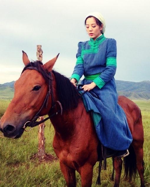 杨紫嫣片场照 杨紫嫣高清写真_杨紫嫣高清剧照