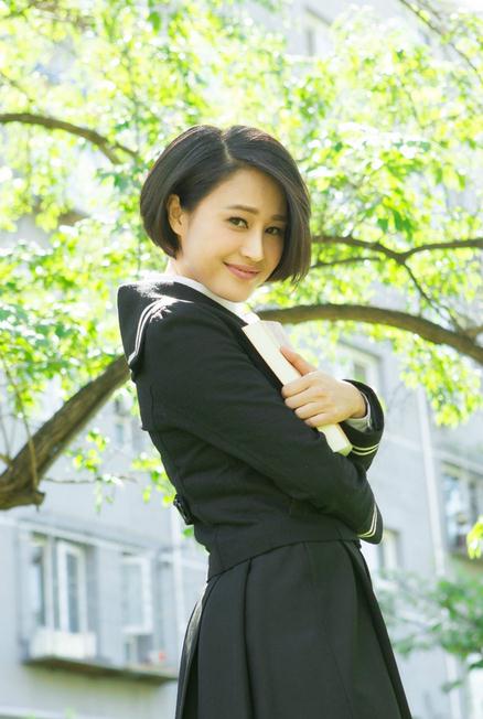 顾莉雅制服写真 顾莉雅高清写真_顾莉雅高清剧照