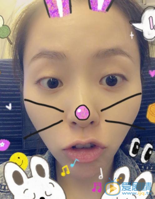 张靓颖可爱照 张靓颖高清写真_张靓颖高清剧照