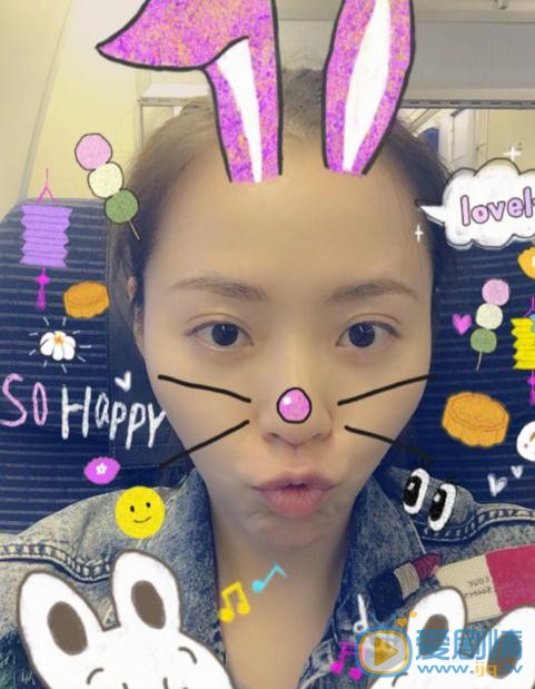张靓颖可爱照 张靓颖高清写真_张靓颖高清剧照
