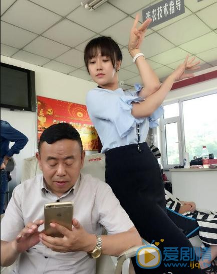 潘阳家人合照写真 潘阳高清写真_潘阳高清剧照