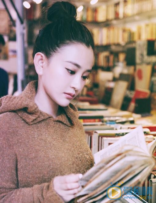 陈昱霖街拍写真 陈昱霖高清写真_陈昱霖高清剧照