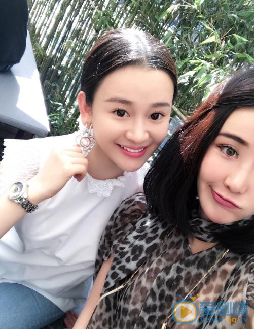 陈昱霖与人合照 陈昱霖高清写真_陈昱霖高清剧照