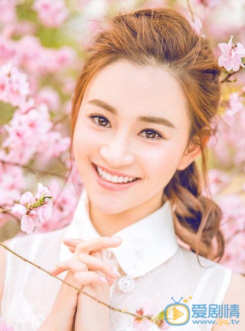陈昱霖花儿写真 陈昱霖高清写真_陈昱霖高清剧照