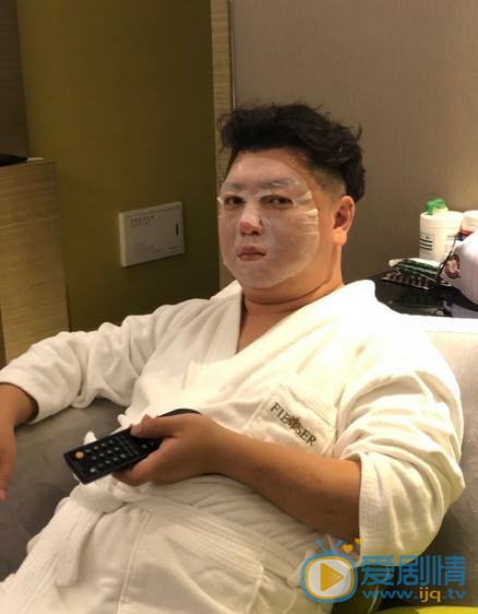 刘天佐微博配图写真 刘天佐高清写真_刘天佐高清剧照