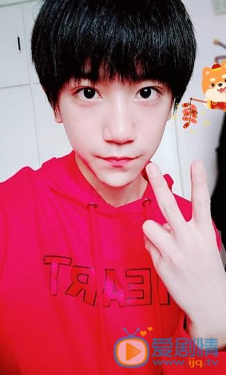 李天泽生活照写真 李天泽高清写真_李天泽高清剧照