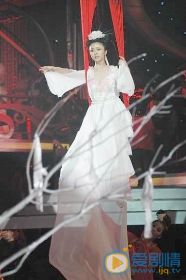 杨若兮《舞动奇迹》节目照 杨若兮跳舞照