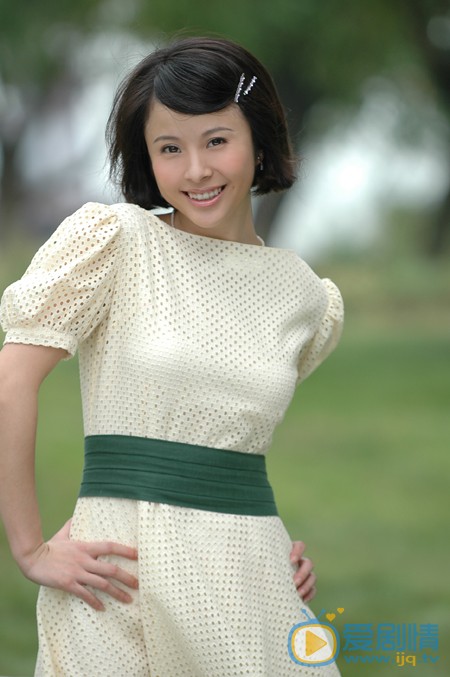 杨若兮早期青涩照 杨若兮高清写真_杨若兮高清剧照