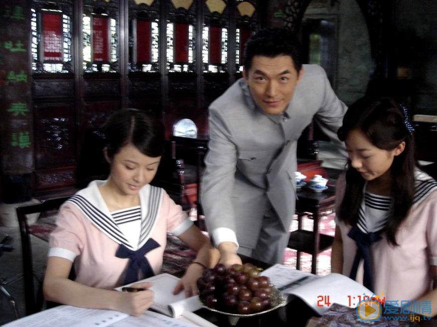 杨若兮《北平往事》剧照 杨若兮高清写真_杨若兮高清剧照