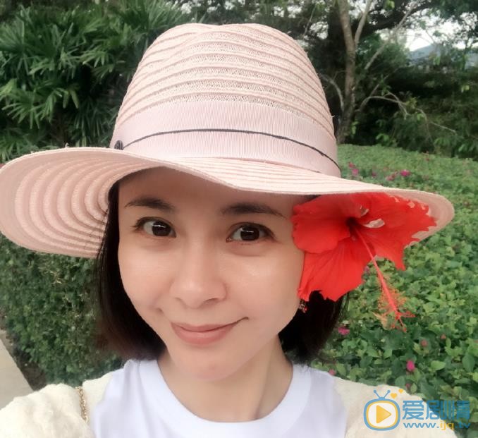 杨若兮生活照 杨若兮高清写真_杨若兮高清剧照