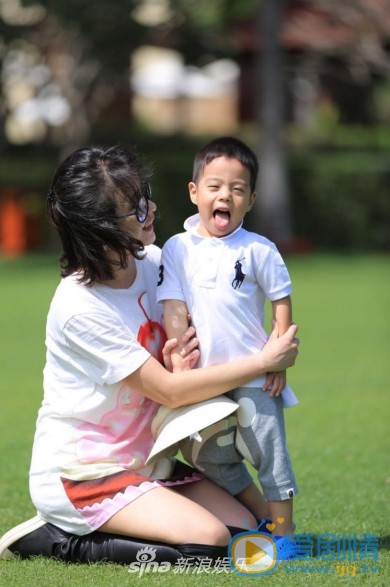 杨若兮亲子大片 杨若兮高清写真_杨若兮高清剧照