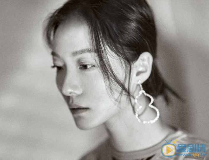 齐溪时尚杂志 齐溪高清写真_齐溪高清剧照