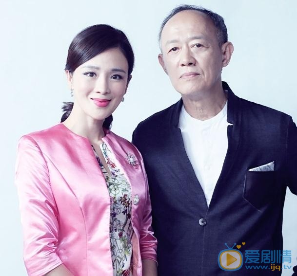 周显欣与人合照 周显欣高清写真_周显欣高清剧照