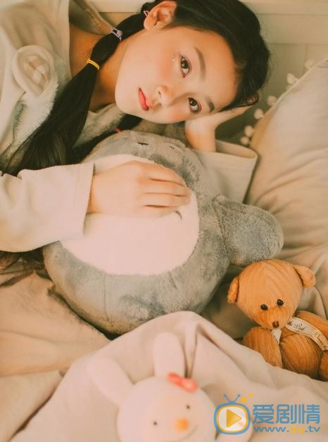 汤甄可爱写真 汤甄高清写真_汤甄高清剧照