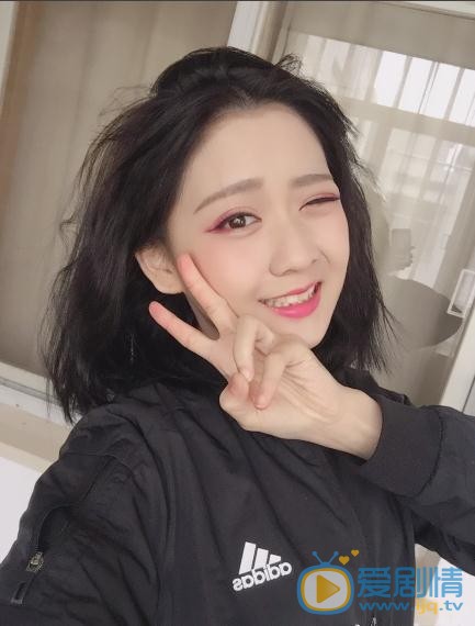 韩忠羽街拍写真 韩忠羽高清写真_韩忠羽高清剧照