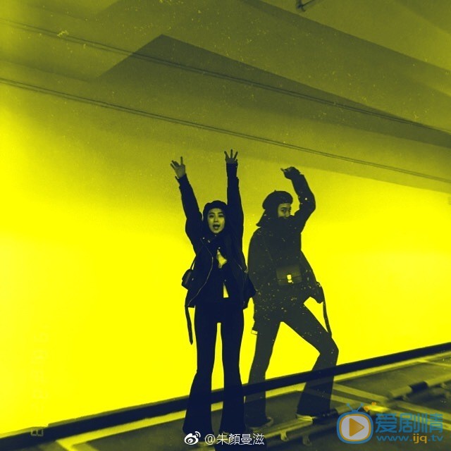 朱颜曼滋街拍写真 朱颜曼滋高清写真_朱颜曼滋高清剧照