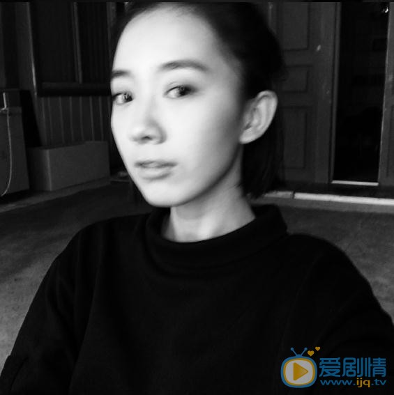 朱颜曼滋个性写真 朱颜曼滋个性写真