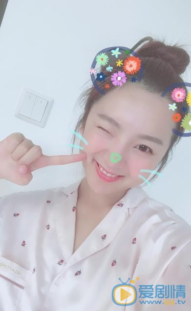 南方有乔木小安扮演着张艺馨个人资料、写真生活照欣赏