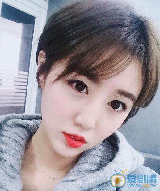 李欣燃生活照 李欣燃高清写真_李欣燃高清剧照