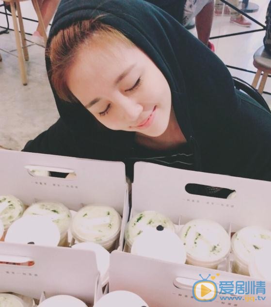 李欣燃生活照 李欣燃高清写真_李欣燃高清剧照