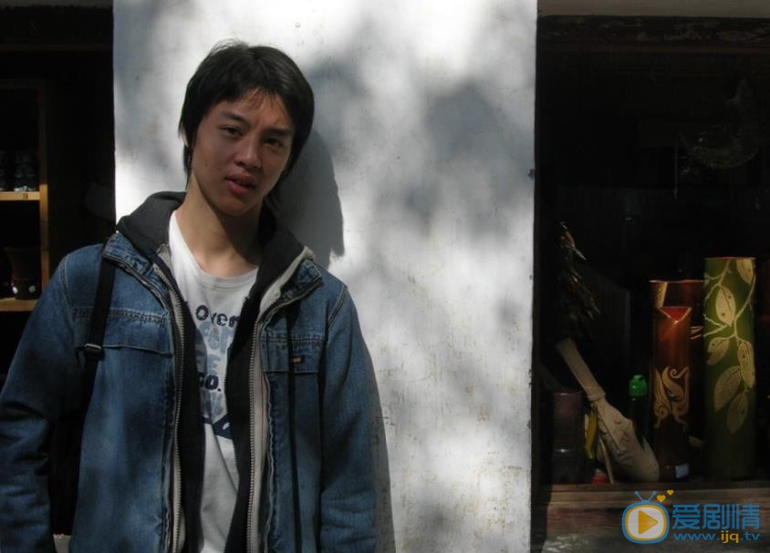 尹昉生活照 尹昉高清写真_尹昉高清剧照