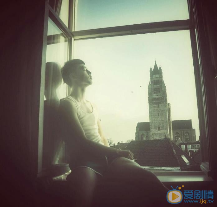 尹昉生活照 尹昉高清写真_尹昉高清剧照