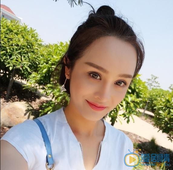 赵悦童俏丽写真 赵悦童高清写真_赵悦童高清剧照