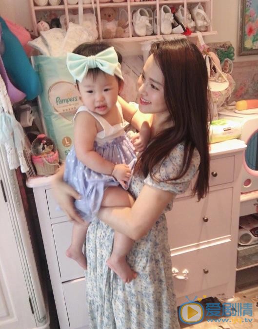 伊能静和女儿合照 伊能静高清写真_伊能静高清剧照