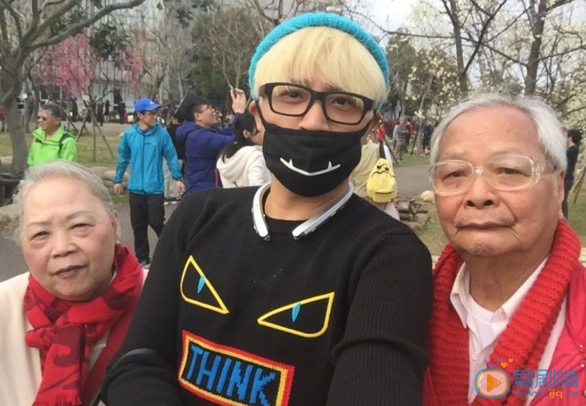 陈志朋家人合照 陈志朋高清写真_陈志朋高清剧照