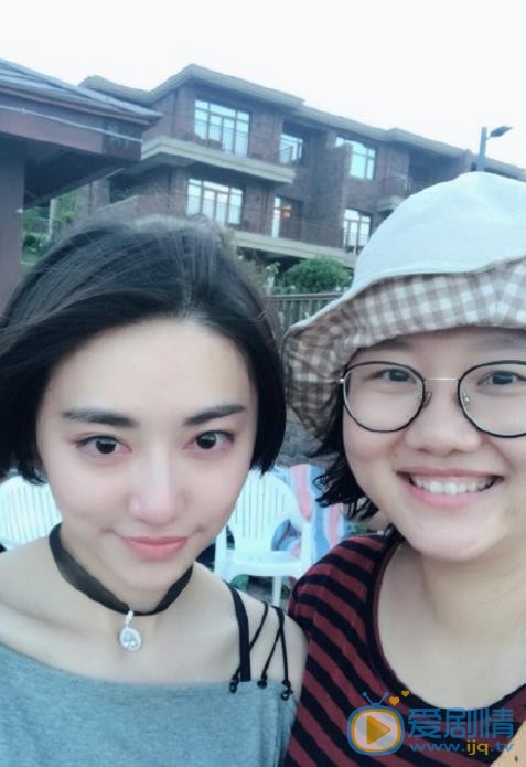 王若珊朋友合照 王若珊高清写真_王若珊高清剧照