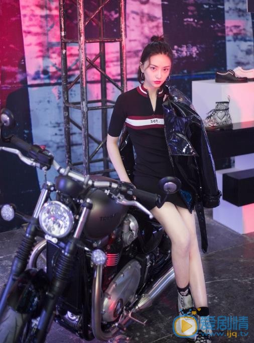 王若珊靓丽写真 王若珊高清写真_王若珊高清剧照