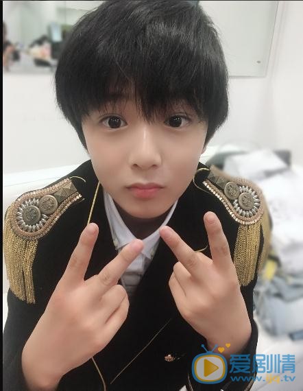 刘耀文自拍写真 刘耀文高清写真_刘耀文高清剧照