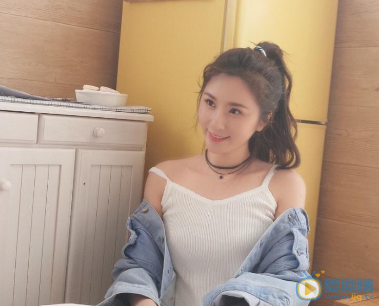 谢佳妤气质写真 谢佳妤高清写真_谢佳妤高清剧照