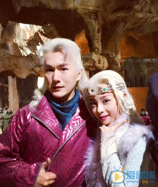 王畅唱片场照 王畅唱高清写真_王畅唱高清剧照