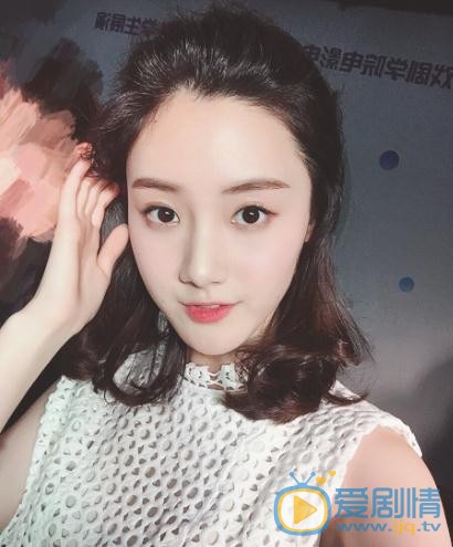 张雨薇自拍写真 张雨薇高清写真_张雨薇高清剧照